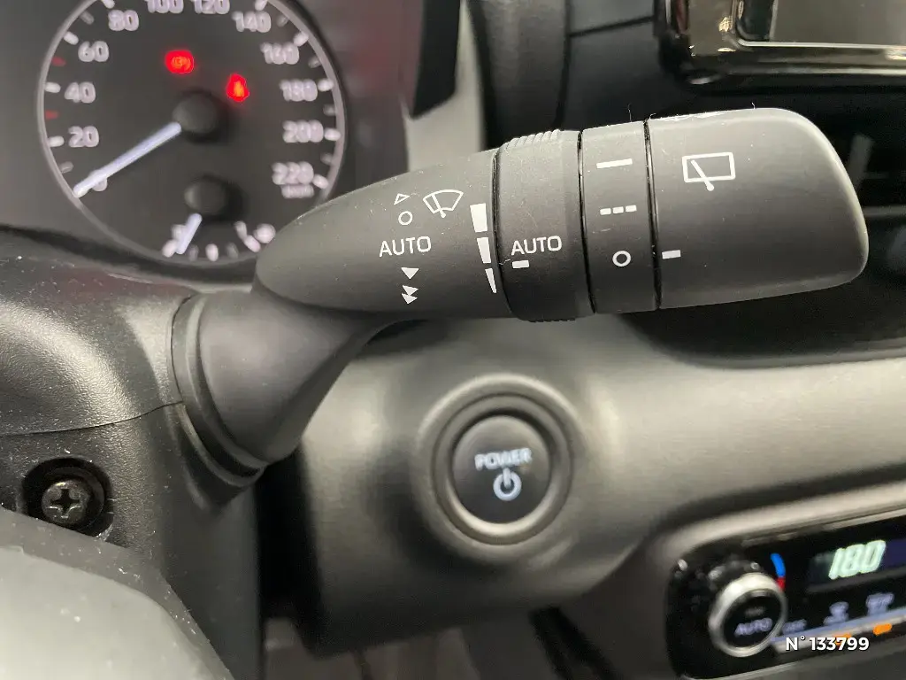 TOYOTA YARIS IV - Miniature 20