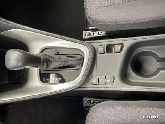 TOYOTA YARIS IV - voiture d'occasion - Photo 41