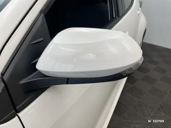 TOYOTA YARIS IV - voiture d'occasion - Photo 42