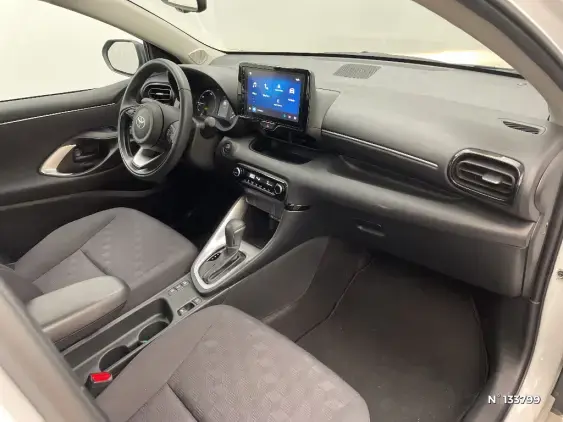 TOYOTA YARIS IV - voiture d'occasion - Photo 10