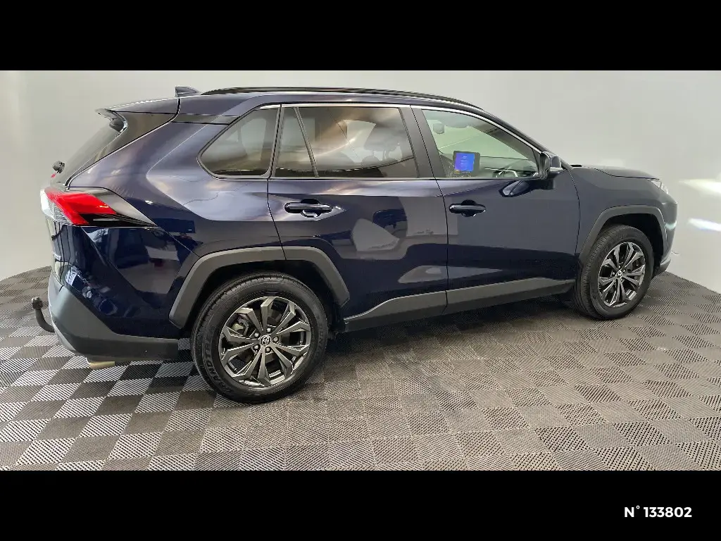 TOYOTA RAV4 V - Miniature 3