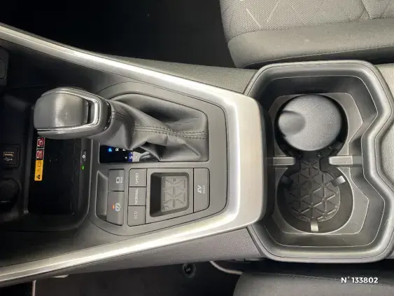 TOYOTA RAV4 V - voiture d'occasion - Photo 41