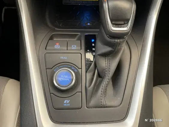 TOYOTA RAV4 V - voiture d'occasion - Photo 30