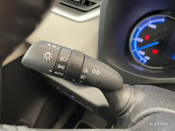 TOYOTA RAV4 V - voiture d'occasion - Photo 34