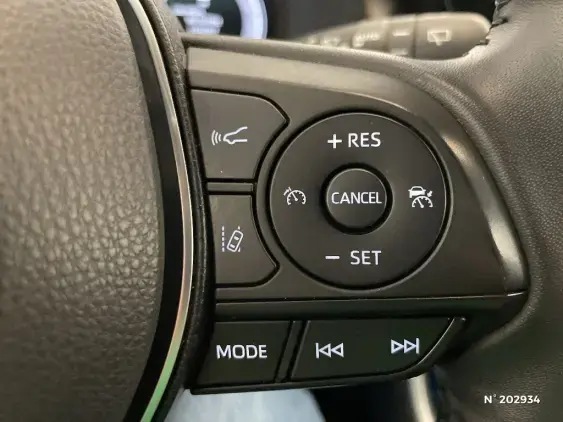 TOYOTA RAV4 V - voiture d'occasion - Photo 30