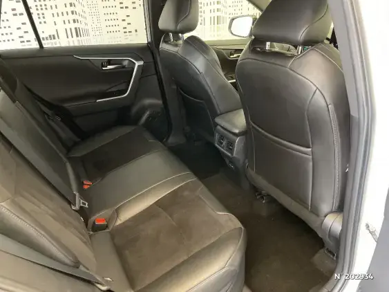TOYOTA RAV4 V - voiture d'occasion - Photo 11