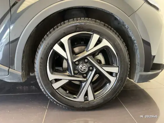 TOYOTA C-HR - voiture d'occasion - Photo 8