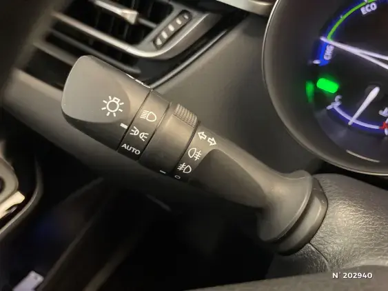 TOYOTA C-HR - voiture d'occasion - Photo 28