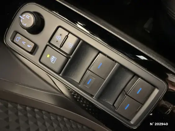 TOYOTA C-HR - voiture d'occasion - Photo 31