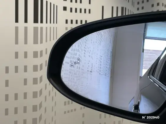 TOYOTA C-HR - voiture d'occasion - Photo 34