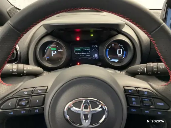 TOYOTA YARIS IV - voiture d'occasion - Photo 12