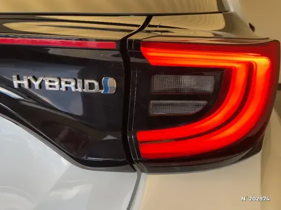 TOYOTA YARIS IV - voiture d'occasion - Photo 27