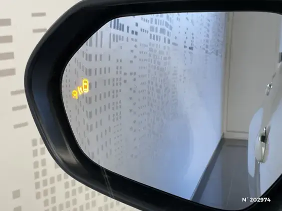 TOYOTA YARIS IV - voiture d'occasion - Photo 37