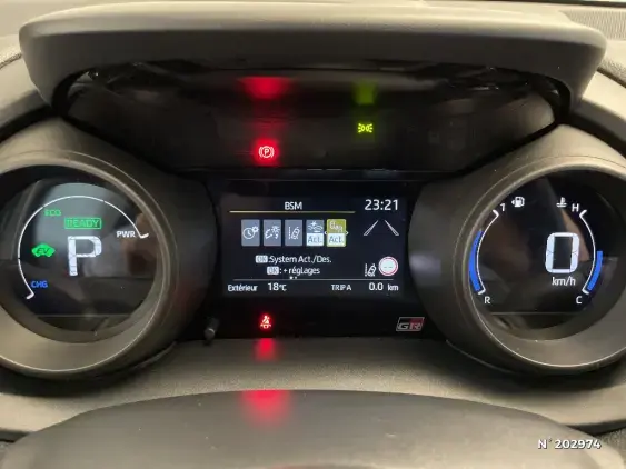 TOYOTA YARIS IV - voiture d'occasion - Photo 38