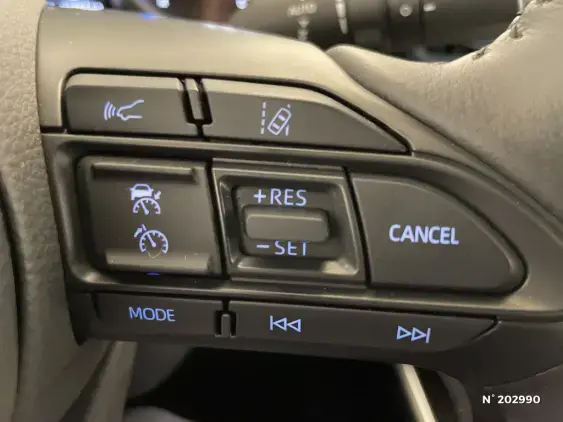 TOYOTA YARIS IV - voiture d'occasion - Photo 27