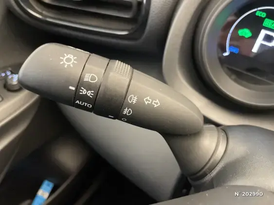 TOYOTA YARIS IV - voiture d'occasion - Photo 30