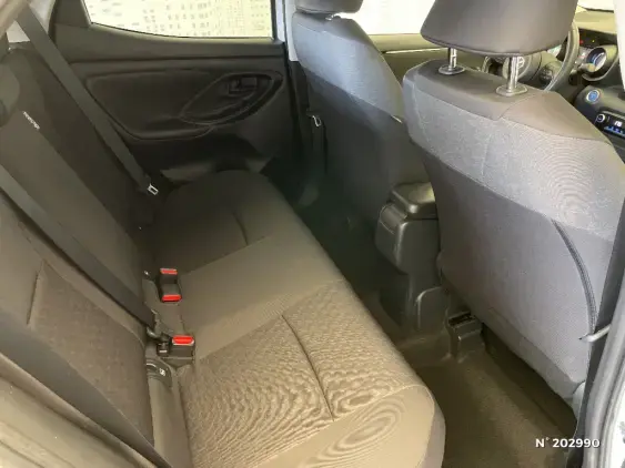 TOYOTA YARIS IV - voiture d'occasion - Photo 11