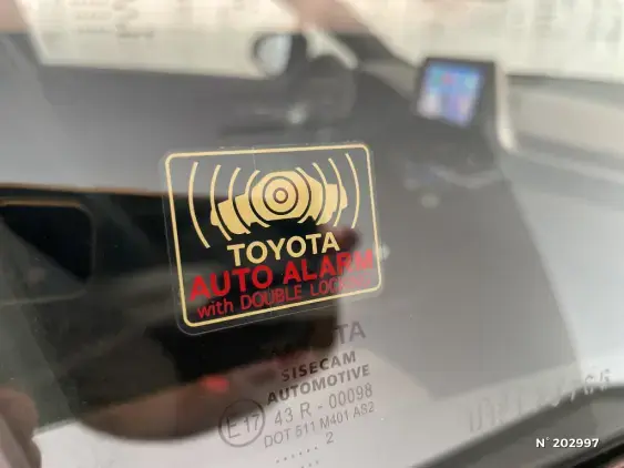 TOYOTA C-HR - voiture d'occasion - Photo 39