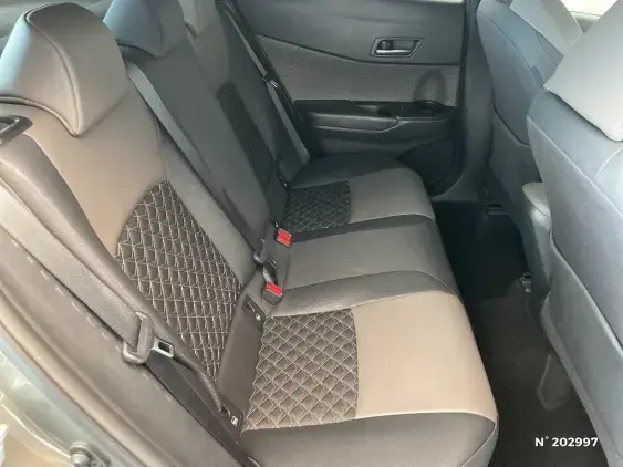 TOYOTA C-HR - voiture d'occasion - Photo 11