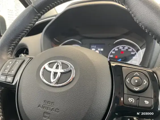 TOYOTA YARIS III - voiture d'occasion - Photo 37