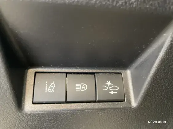 TOYOTA YARIS III - voiture d'occasion - Photo 41