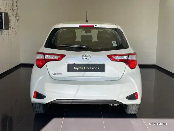TOYOTA YARIS III - voiture d'occasion - Photo 6