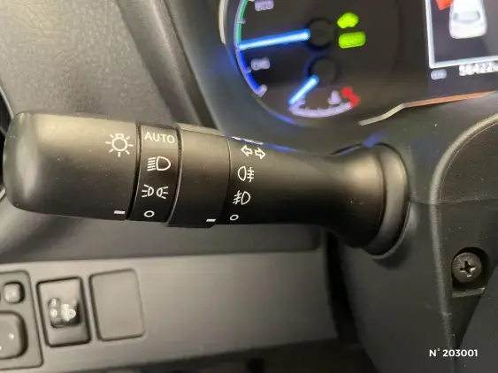 TOYOTA YARIS III - voiture d'occasion - Photo 37