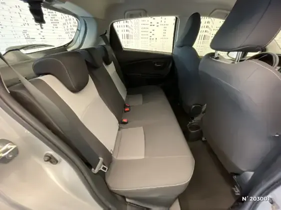 TOYOTA YARIS III - voiture d'occasion - Photo 11