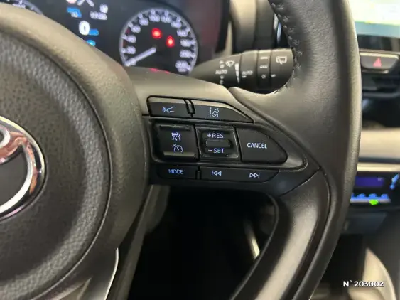 TOYOTA YARIS IV - voiture d'occasion - Photo 27