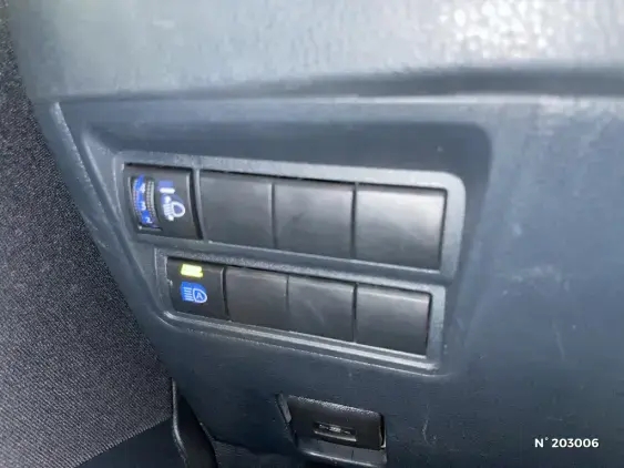 TOYOTA YARIS IV - voiture d'occasion - Photo 15