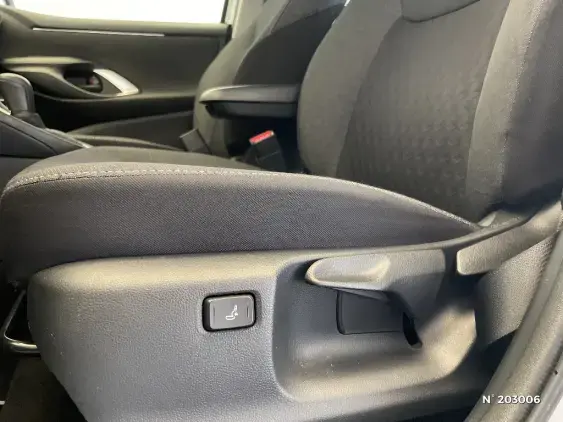 TOYOTA YARIS IV - voiture d'occasion - Photo 43