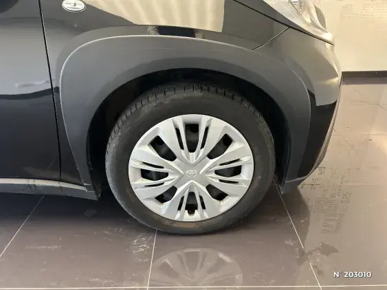 TOYOTA AYGO X - voiture d'occasion - Photo 8