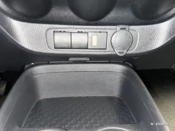 TOYOTA AYGO X - voiture d'occasion - Photo 25