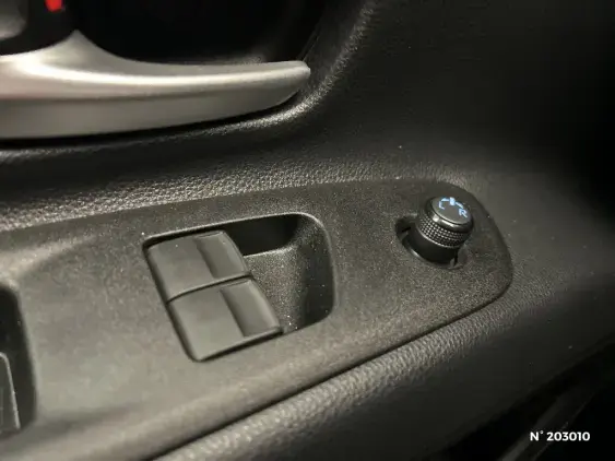 TOYOTA AYGO X - voiture d'occasion - Photo 31