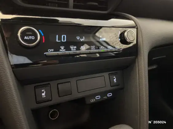 TOYOTA YARIS CROSS I - voiture d'occasion - Photo 26