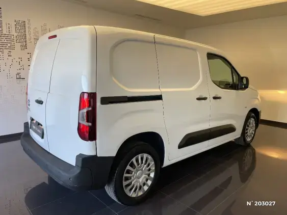 TOYOTA PROACE CITY - voiture d'occasion - Photo 4