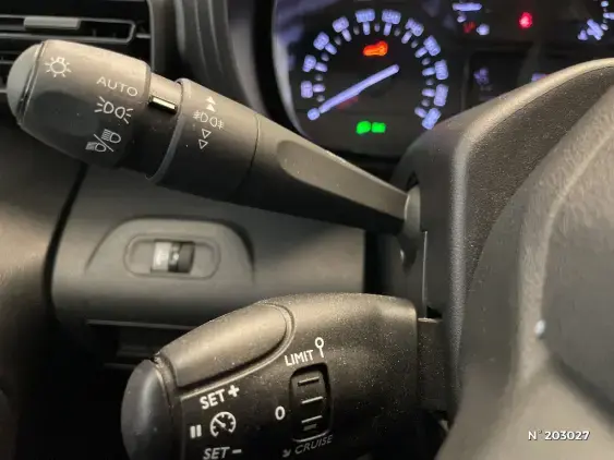 TOYOTA PROACE CITY - voiture d'occasion - Photo 28