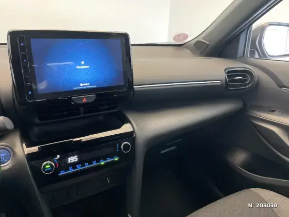 TOYOTA YARIS CROSS I - voiture d'occasion - Photo 13