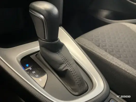 TOYOTA YARIS CROSS I - voiture d'occasion - Photo 29