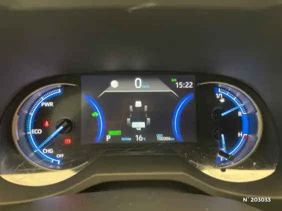 TOYOTA RAV4 V - voiture d'occasion - Photo 12