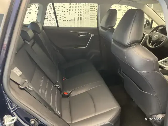 TOYOTA RAV4 V - voiture d'occasion - Photo 11