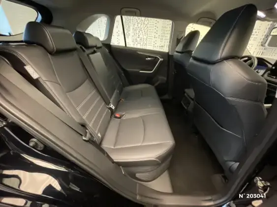 TOYOTA RAV4 V - voiture d'occasion - Photo 11
