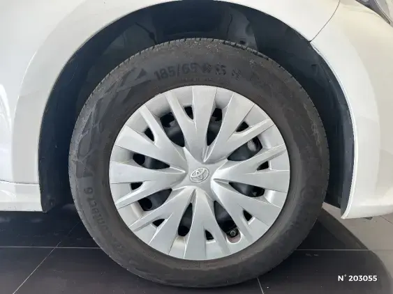 TOYOTA YARIS IV - voiture d'occasion - Photo 8