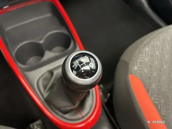 TOYOTA AYGO X - voiture d'occasion - Photo 27