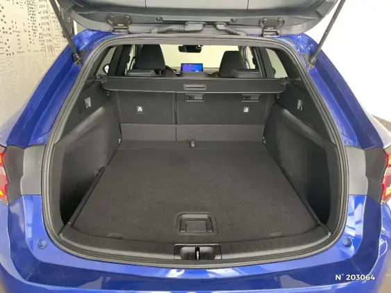 TOYOTA COROLLA TOURING SPT X - voiture d'occasion - Photo 7