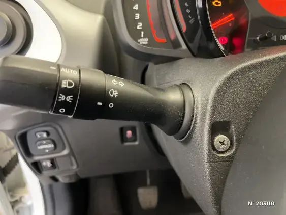 TOYOTA AYGO II - voiture d'occasion - Photo 31