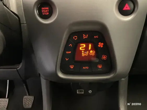 TOYOTA AYGO II - voiture d'occasion - Photo 33