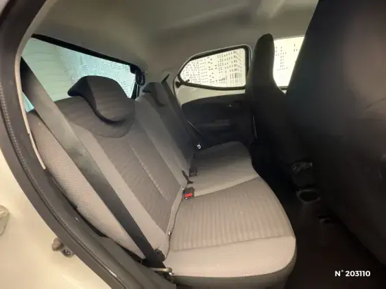 TOYOTA AYGO II - voiture d'occasion - Photo 11