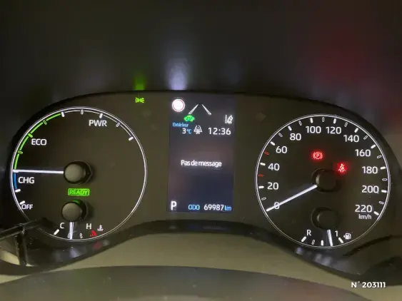 TOYOTA YARIS IV - voiture d'occasion - Photo 12