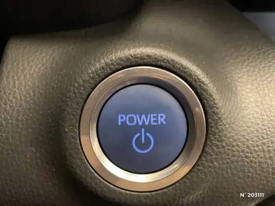 TOYOTA YARIS IV - voiture d'occasion - Photo 30